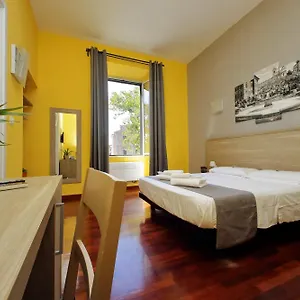 Πανσιόν Lhg Comfy, Ρώμη